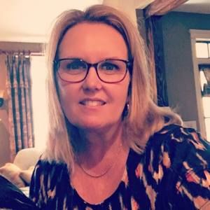 Meet your Posher, Robyn